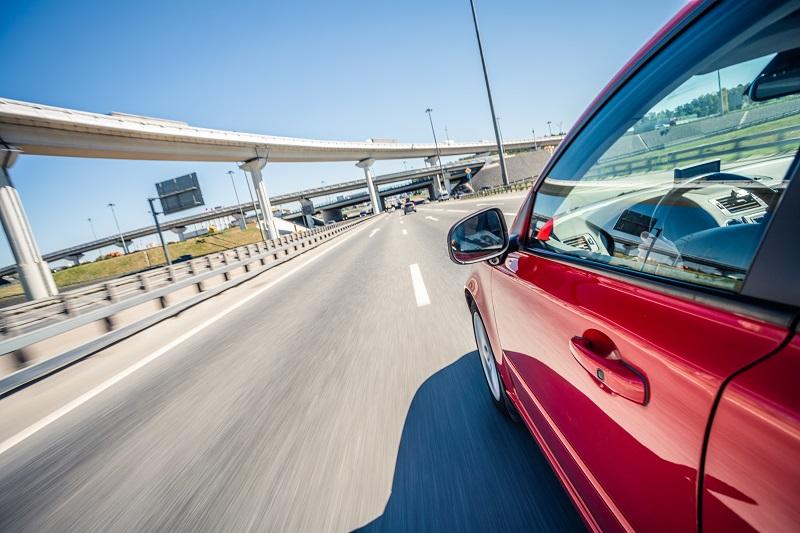 Wie slim is, moet niet snel rijden | DrivOlution