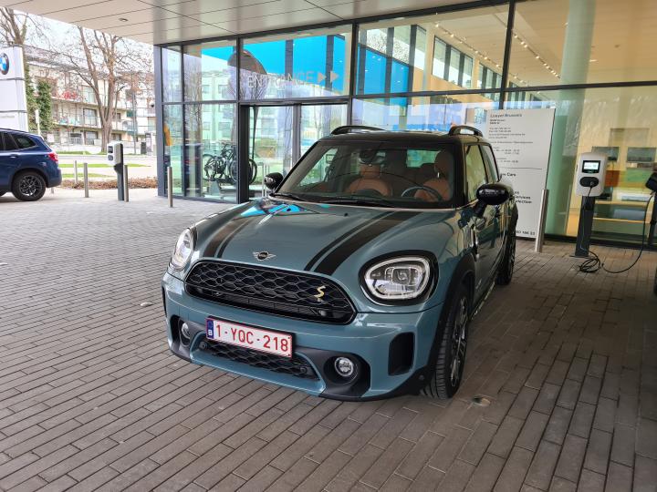 MINI S E Countryman ALL4 front view