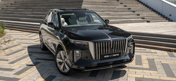 HONGQI E-HS9