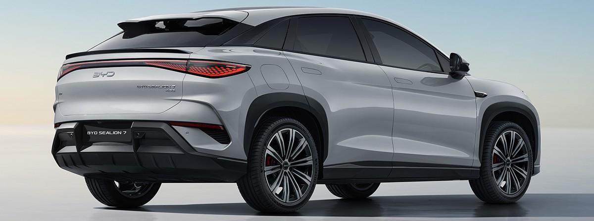 Testverslag DrivOlution BYD Sealion 7 Excellence rear view