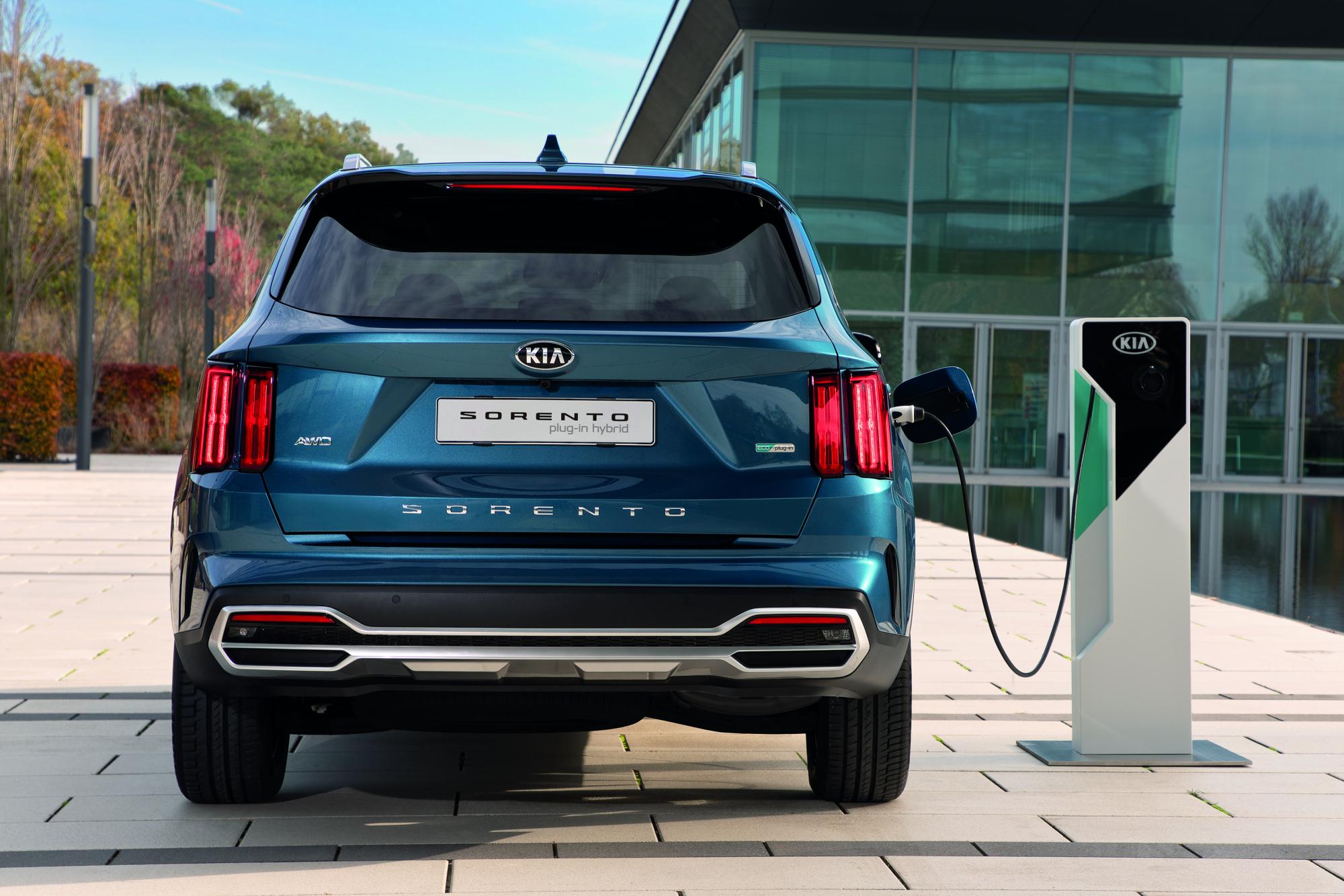 Testverslag KIA Sorento PHEV rear view